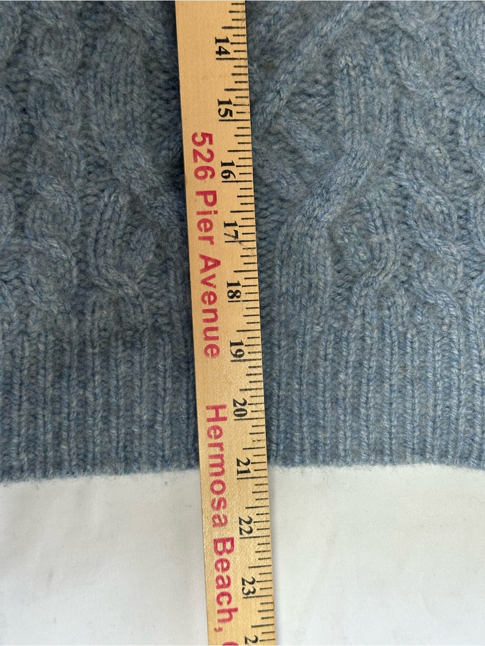 Ralph Lauren Black Label Cashmere Cable-Knit Turtleneck Sweater - Picture 10 of 10